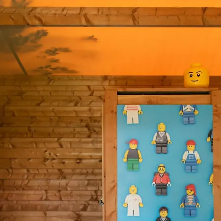 Lego Huisje Glamping Campsite *