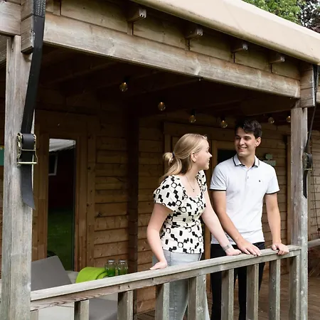 Campsite Lego Huisje Glamping *